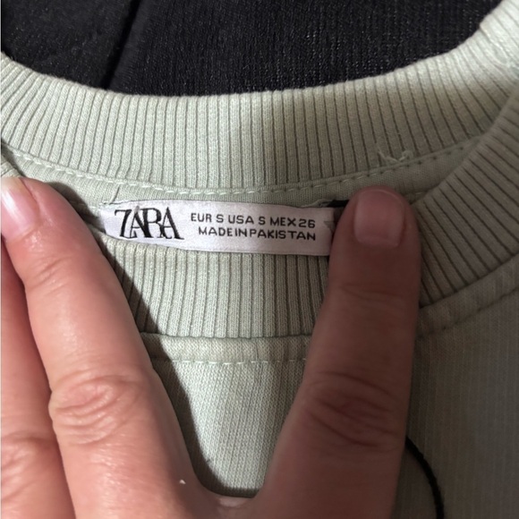 🛍Bundle sale🛍Zara Green Oversized Cropped Sweatshirt small - Picture 6 of 6